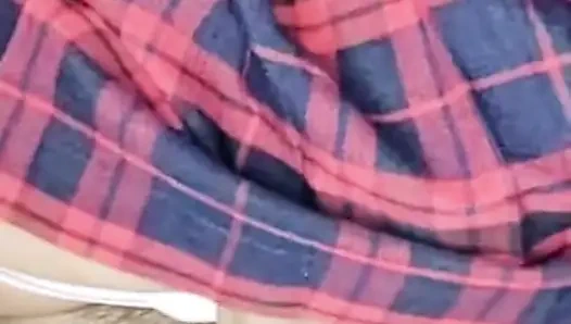 Little Schoolgirl meniduri sahabat Ayah untuk membalas dendam padanya.