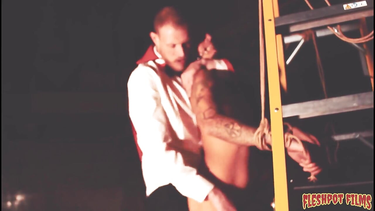 Show de bonecos de carne