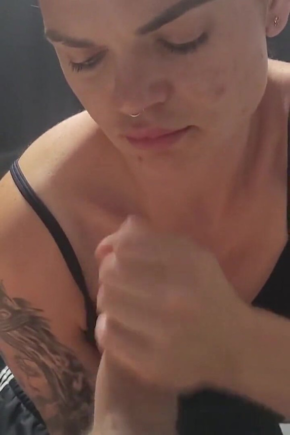 My Boss Make a Blowjob for Me in Break at Work. She Make Deepthoart with Prostate Massage