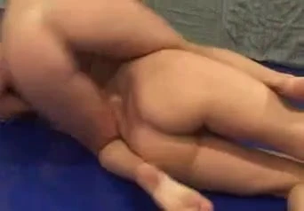 luchando al desnudo