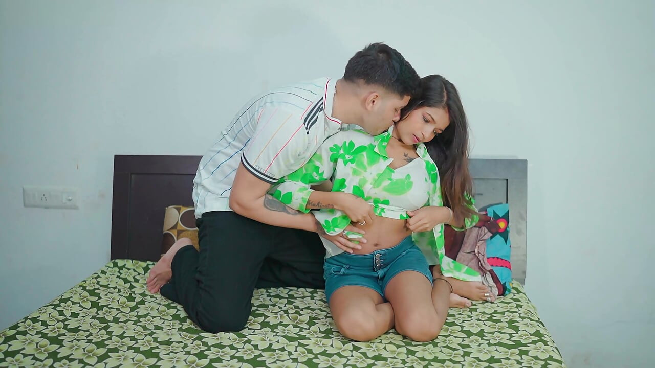 Collage Girl ne apne Boyfried Ko apne Ghar Bula Ke Kiya Sex Raat Bhar