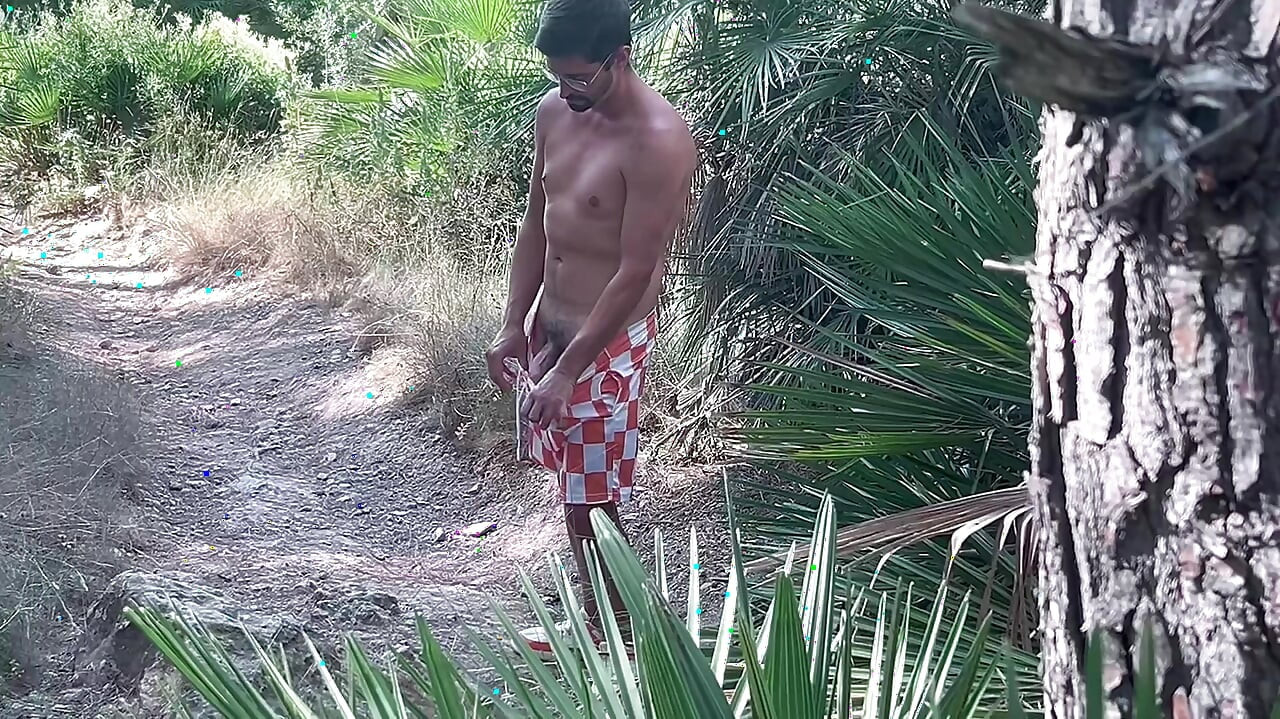 Caught a stranger jerking off solo, so i joined him and came together