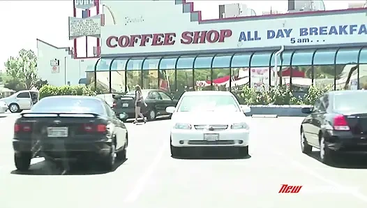 Megan Reece - Diesel приземлилась # 03