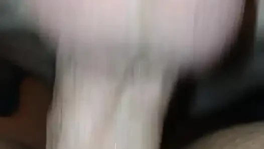 Latin ateşli evli kadının içine boşalıyor