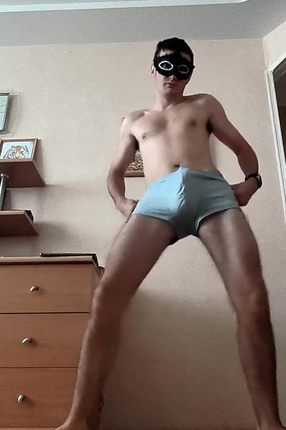 週末ストリップショー