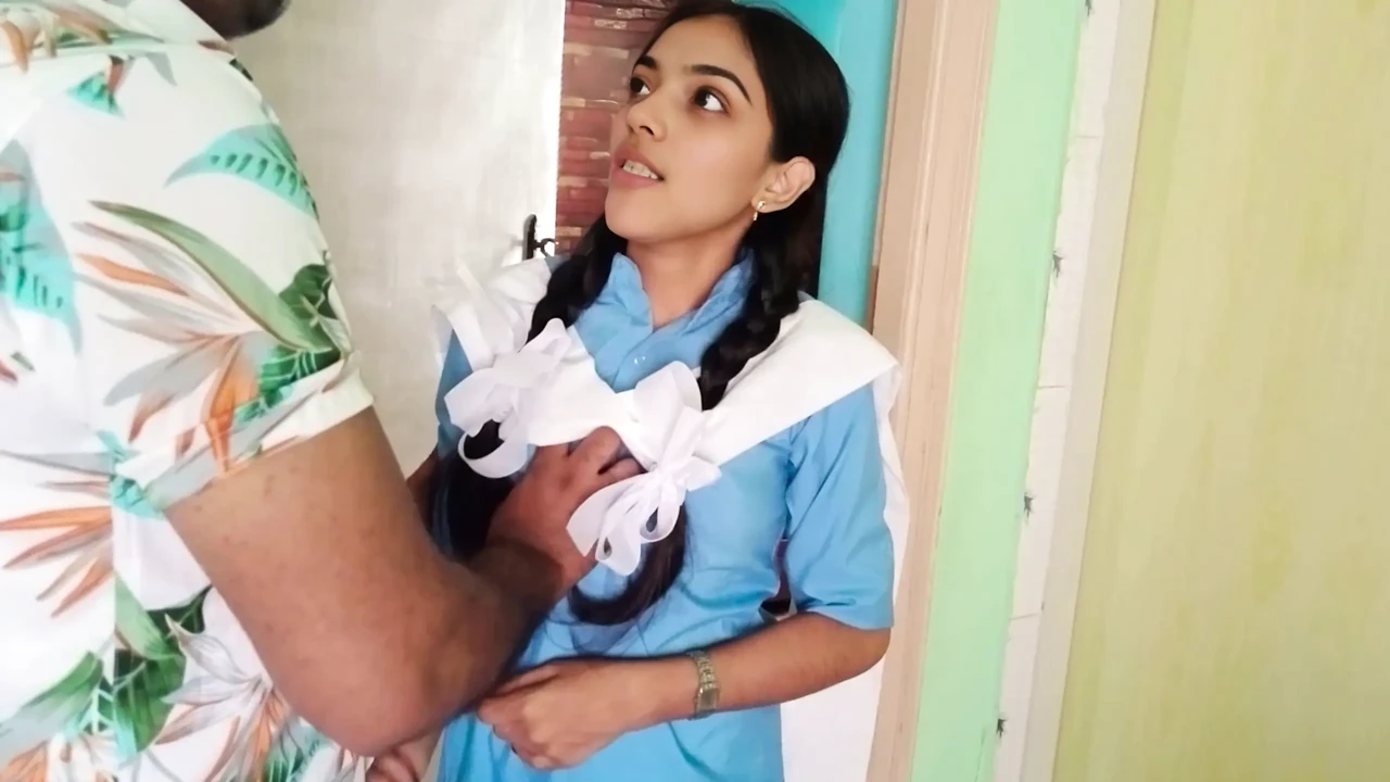 Indian School Girl MMS Sex (18+)