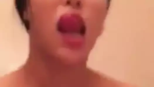 Transeksüel sürtük video selfiefuck