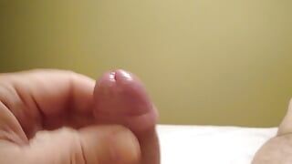 Petite bite et grosse éjaculation