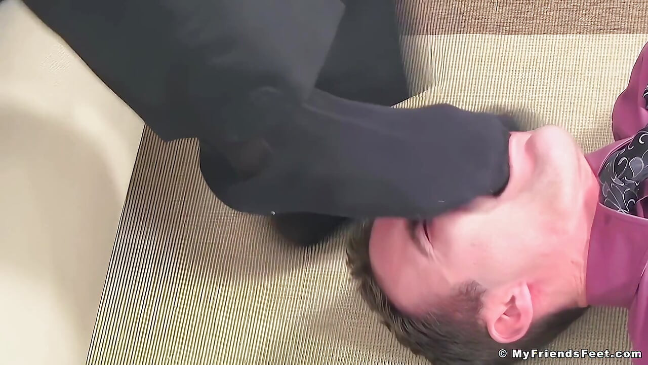 Jeremeye Demands Foot & Sock Worship