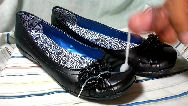 Cum In Black Flats with Flowers