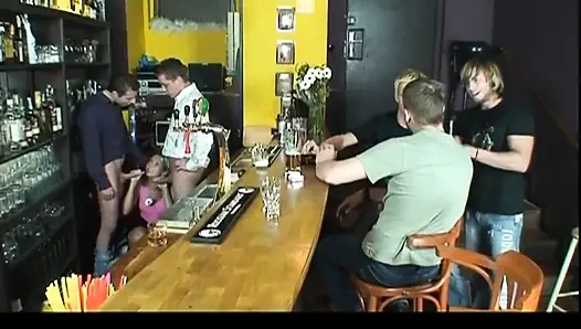 Bukkake for Young Girl Fucked in the Pub and Cumshot on the Face by Big Amateur Cocks