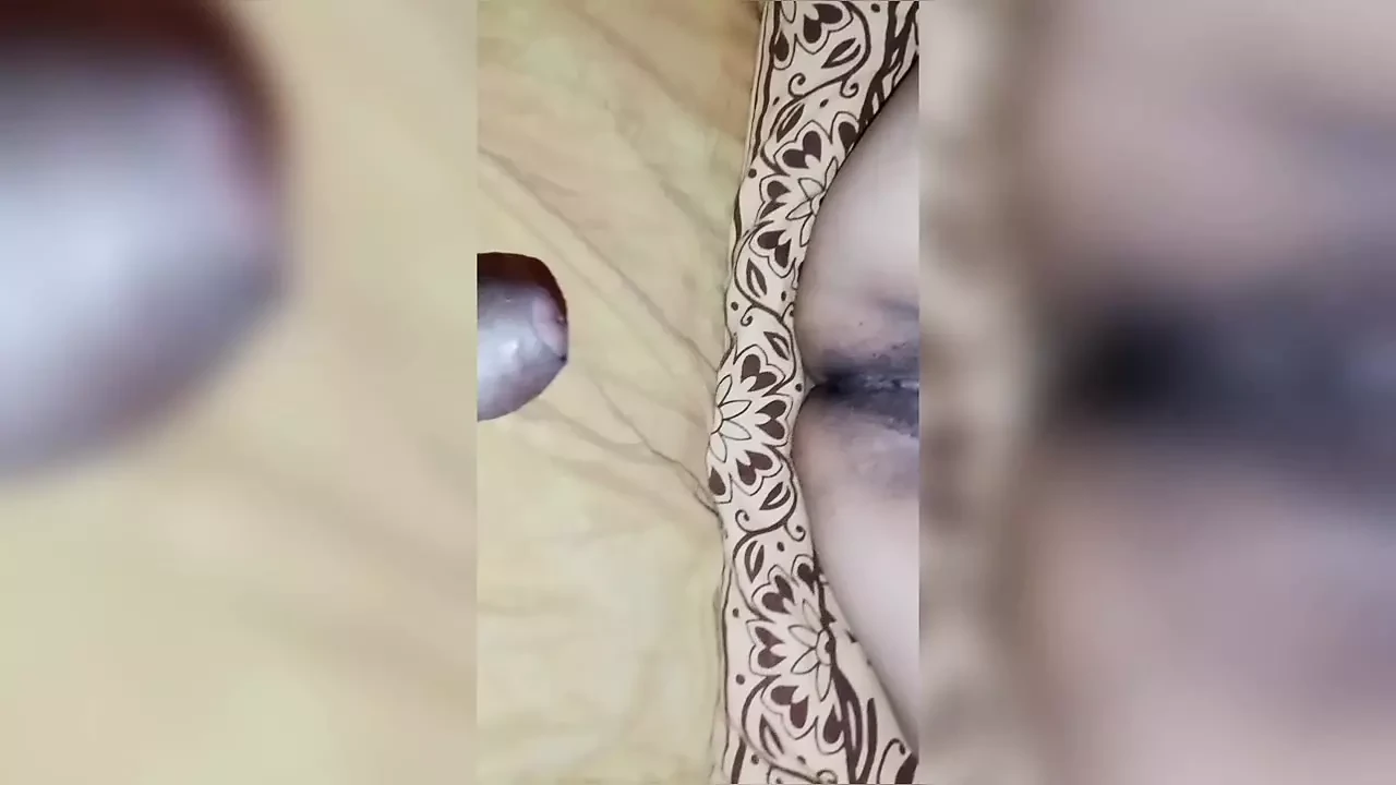 Desi Biwi's heat left 🔥💦 everything inside