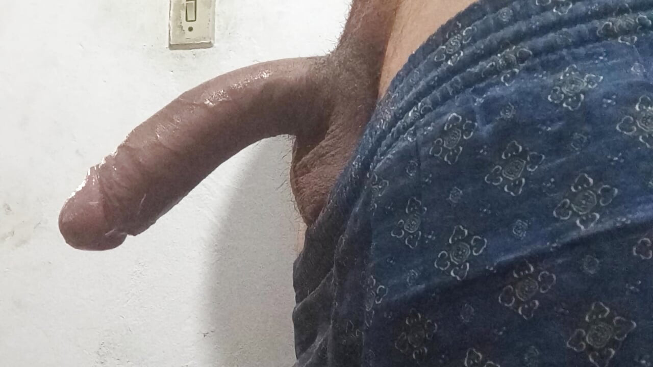 Big cock for tame cuckold slut wives