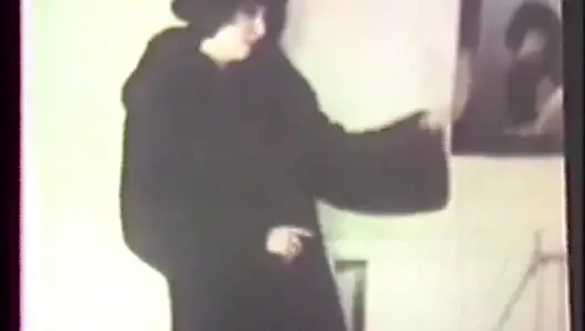 Marlene Willoughby Pelacur Rantai