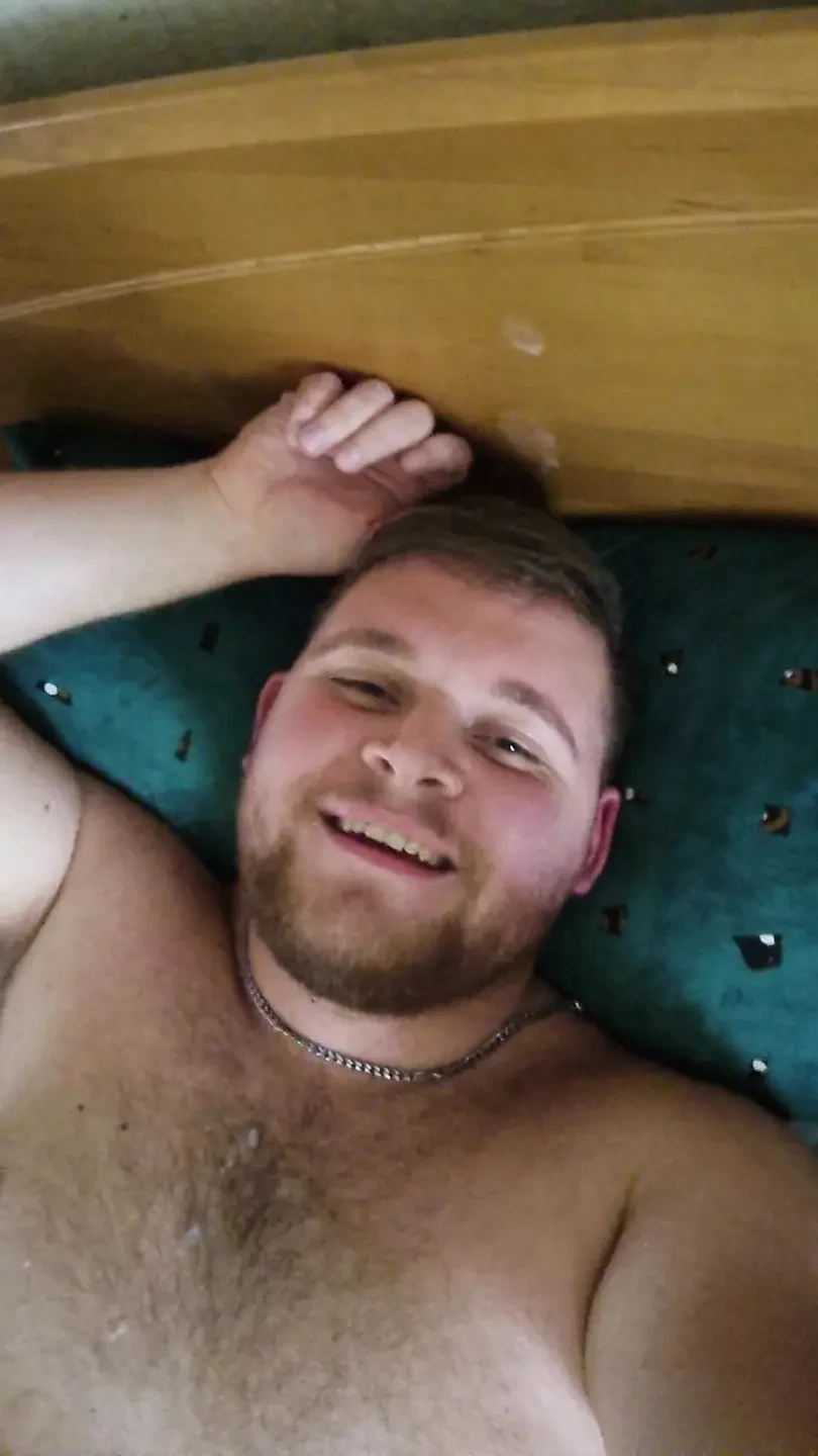 Bear jerks off and squirts himself full