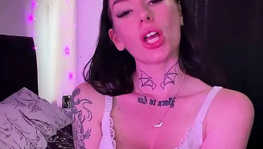Sexy britische goth-mami ASMR wichsanleitung