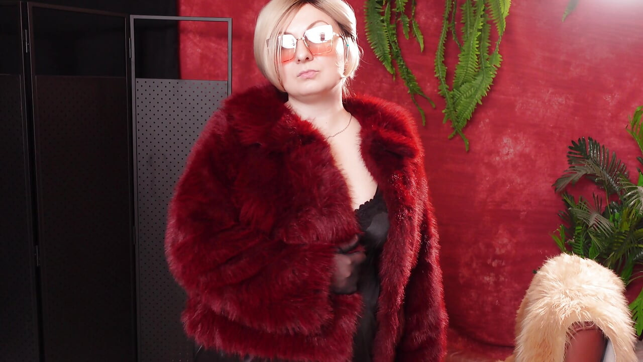 Hot Fur Coat Collection - Part 2. Fetish MILF Arya Grander