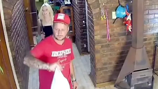 Gadis rambut pirang dientot som