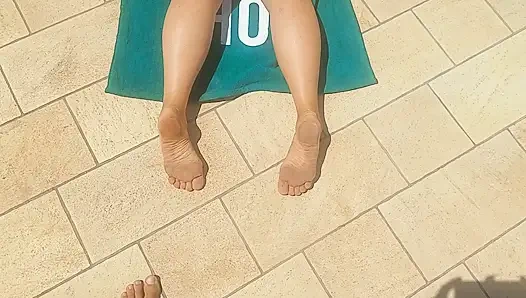 Selena'nın çıplak açık havada zevki