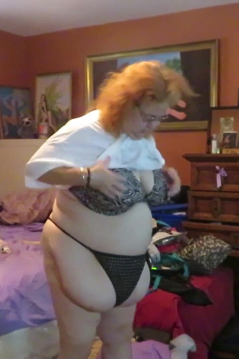 Requested cam show wearing betty boop crop top