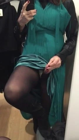 green dress