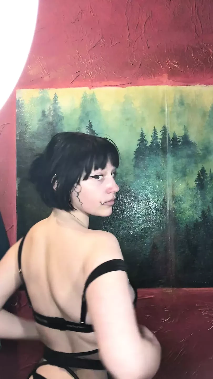 A girl tries out for the role of a secretary, with a deep throat and a narrow pussy