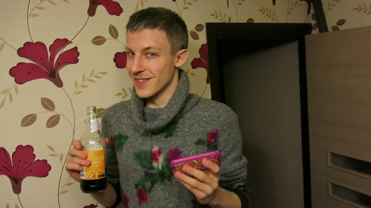 TWINK IS ALWAYS HUNGRY FOR RAW COCK