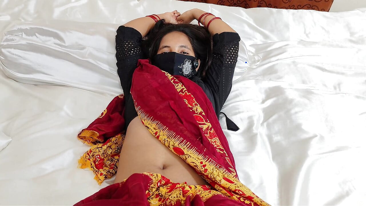 Indian Urmi bhabhi romantic sex with naughty devar Desi xxx