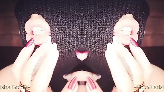 Güzel dudaklı seksi gangsterler tarafından ev sahipliği yapıyor!