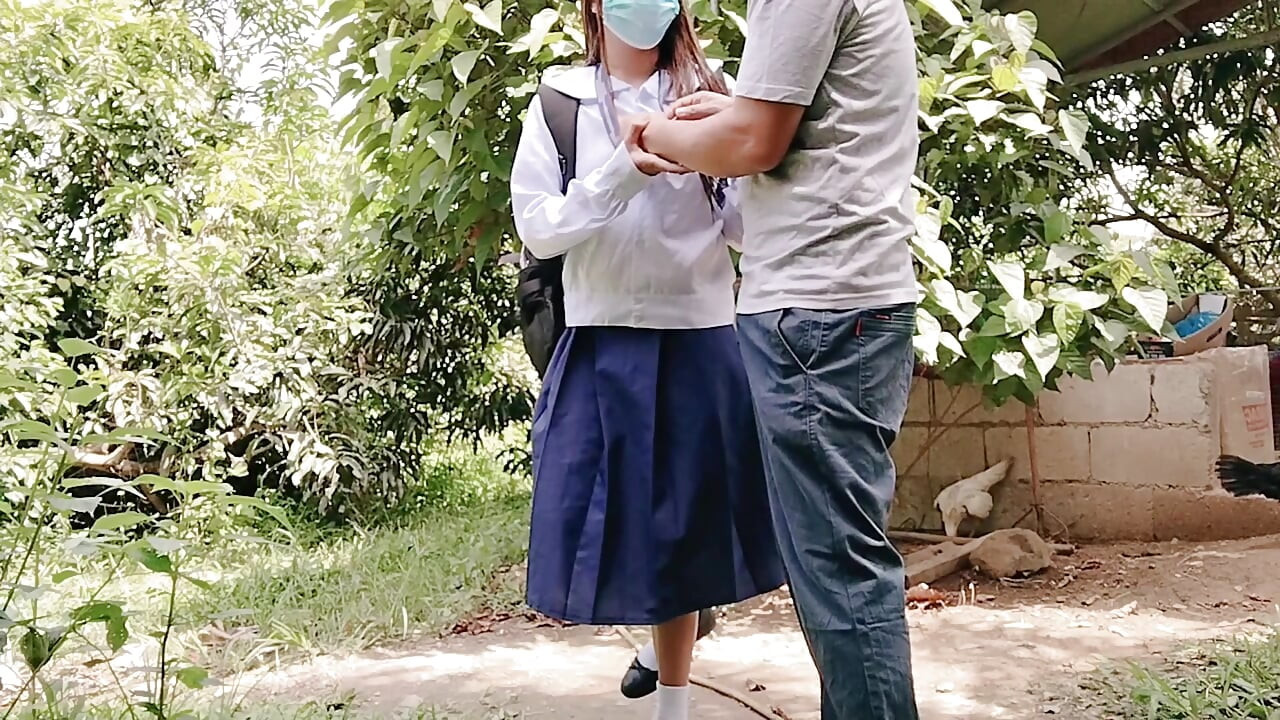 18+ STEPSISTER  DEFLORATION BEFORE GOING TO SCHOOL