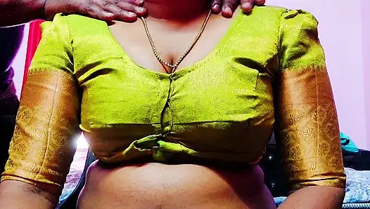 Desi bhabhi selingkuh dari suaminya untuk kepuasan seks