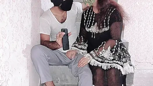 Uff ye larki marvaye gi Kisi din Saali Chat sy Ghar Mai Gus Gai Hindi Au...