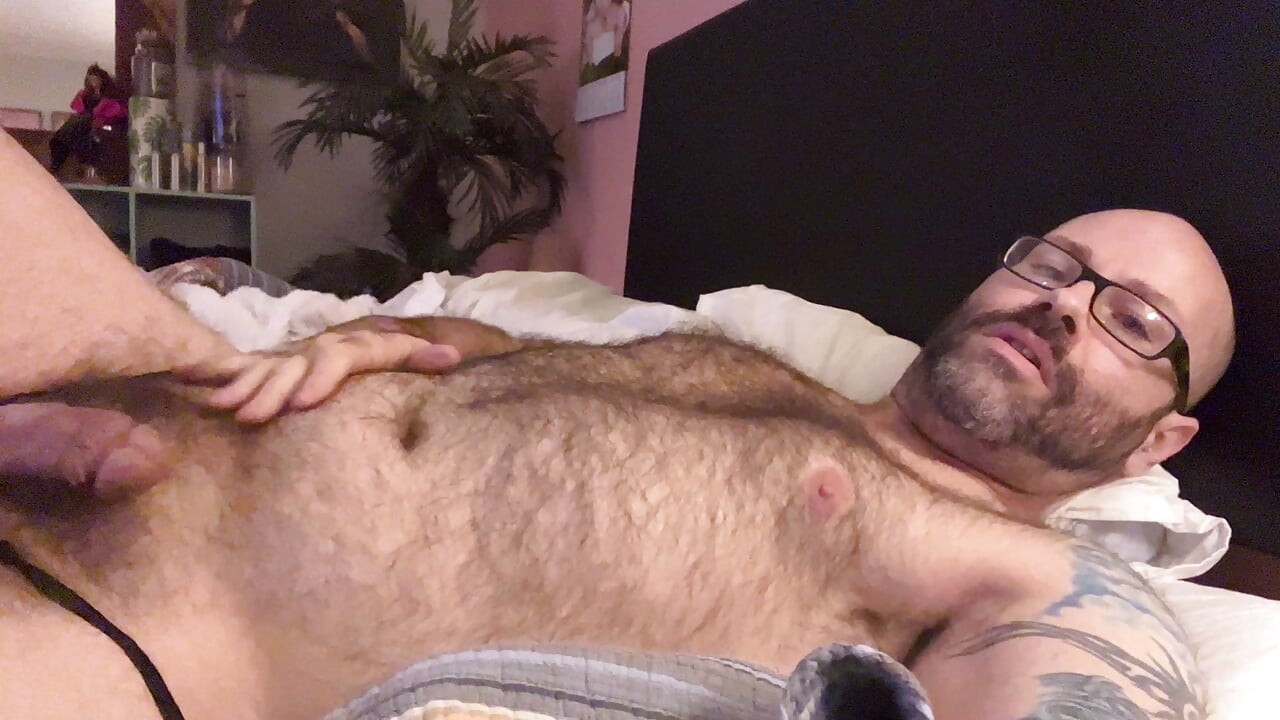 Handsome daddy gets horny before bed and needs to handle his boner