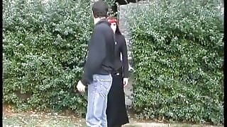 Sonia la gothique rebelle se fondra sous les caresses de bite de nos casteurs !