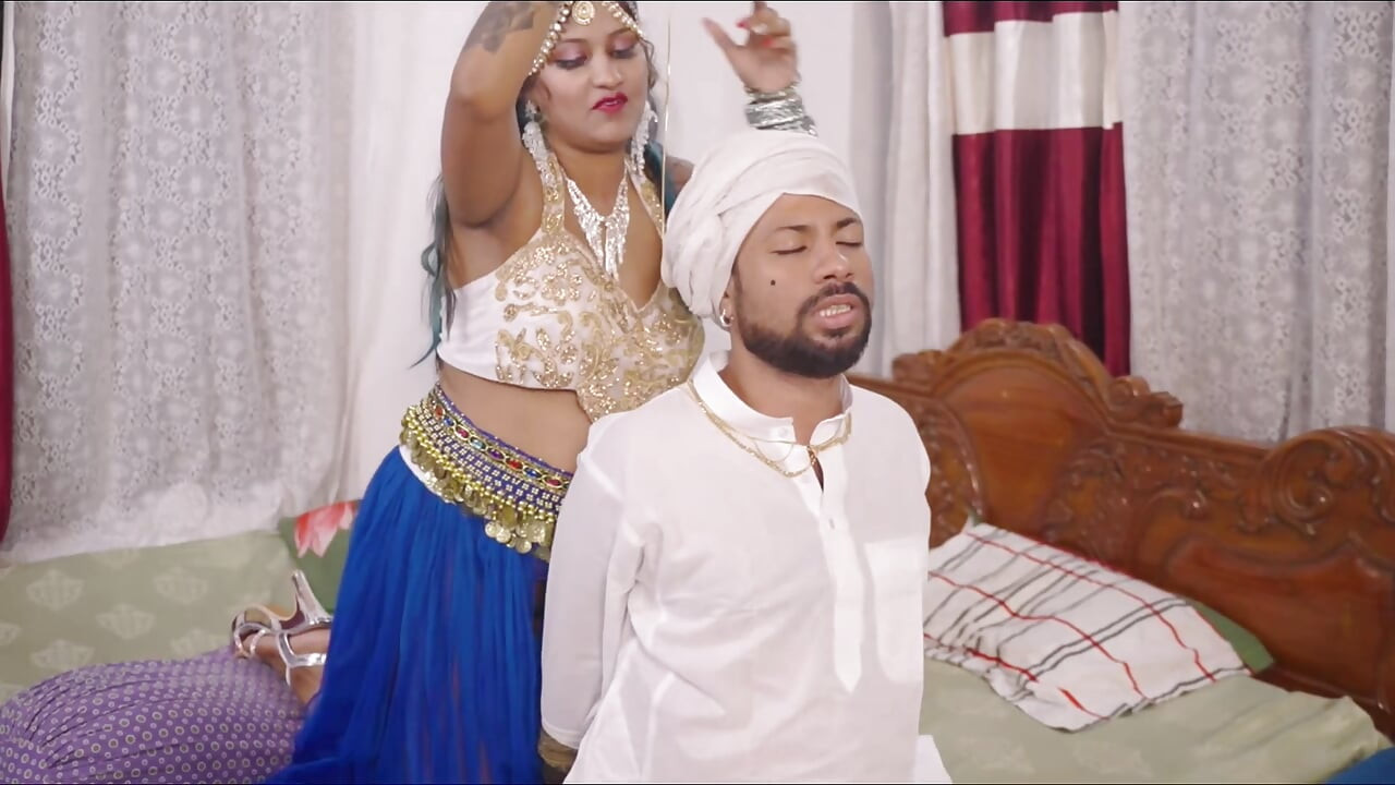 Dubai ke sekh ne bihari ladki ko nachaya phir chod diya