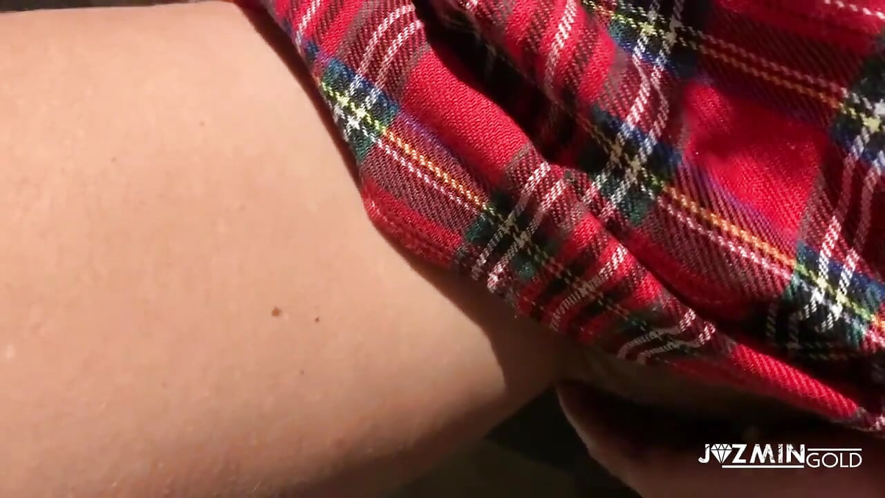 Hairy College Girl MILF Having Fun with a Blow Job