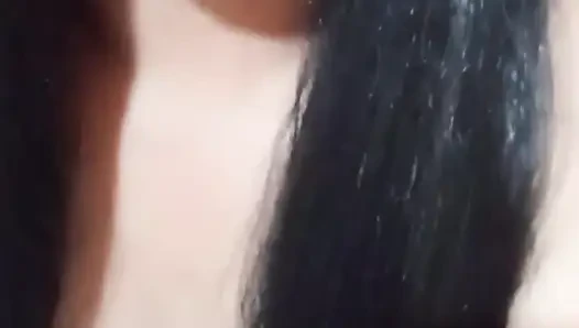 Saunada arkadaşımla azgın hikayemi anlatacağım, lezbiyen sekste makaslama ve çekicilik.