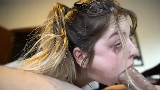 I let my friend suck my boyfriend's entire cock while her husband watched distractedly - Steffcrime