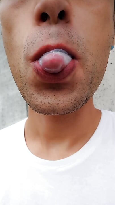 I Found Used Condom at Car Park so I Eat Cum, Chew It and Use Condom Like Bubble Gum