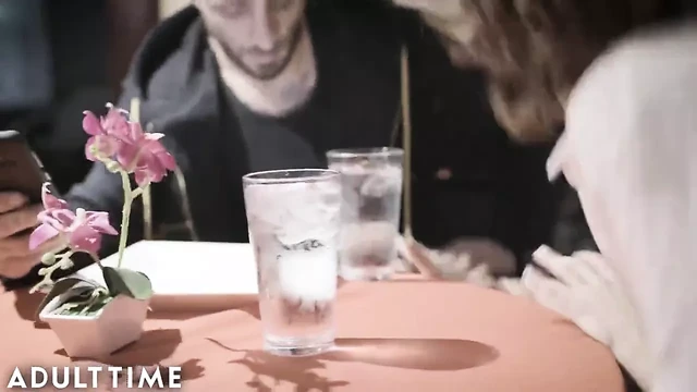 Bijoux Anal avant Sodomie