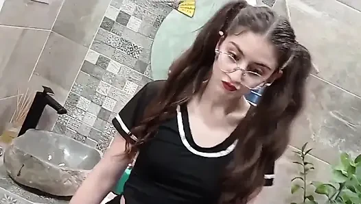 Cosplay 18yo Brunette Big Ass Blowjob Fuck, Facial