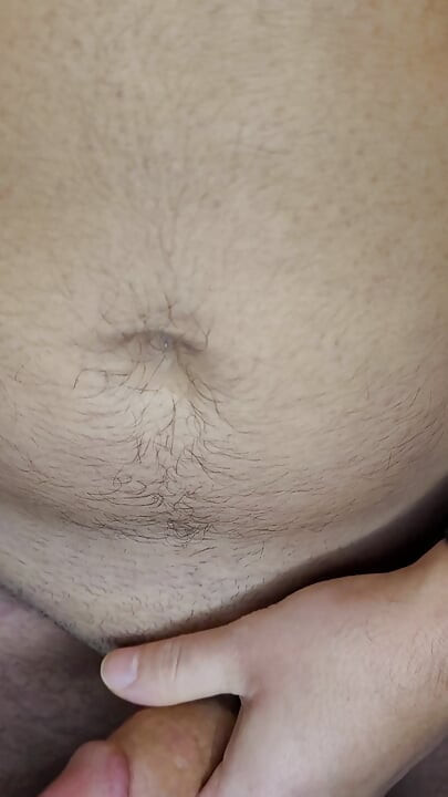 Une nuit glissante avec le jeune homme 1