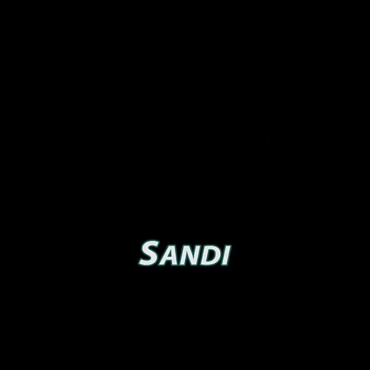 Sandi tarafından emmeyi seviyoruz