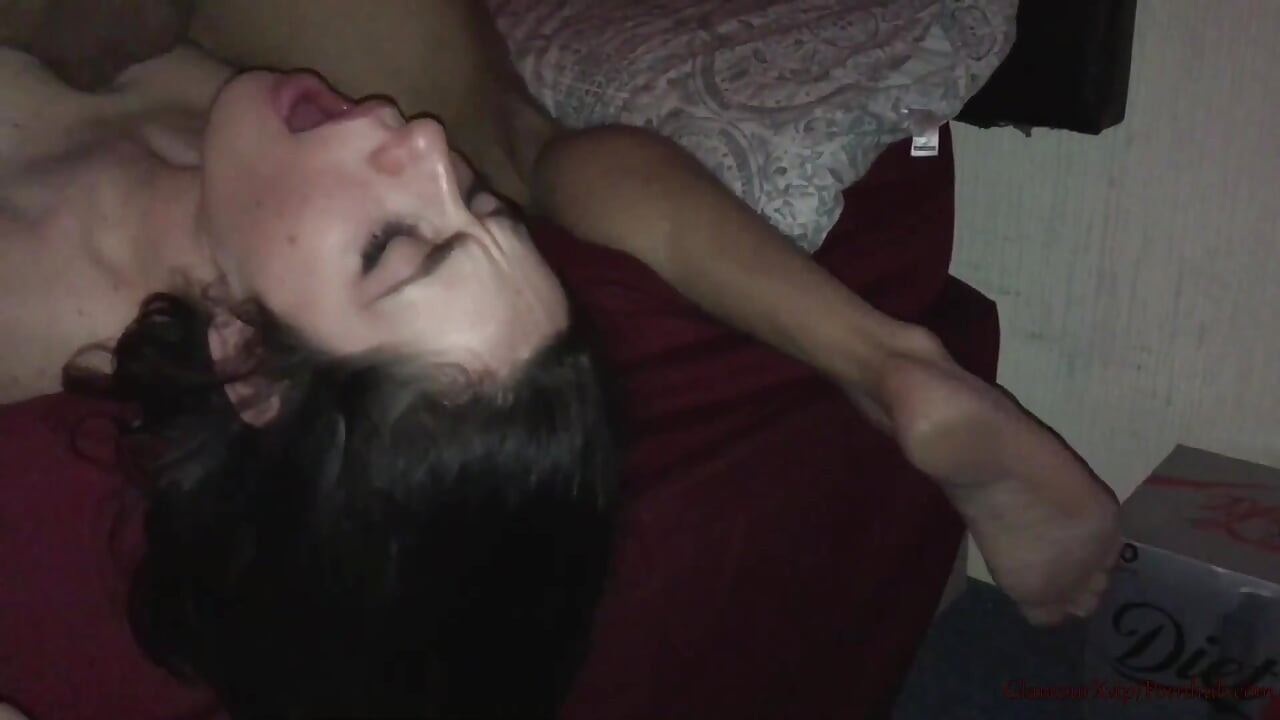 Speaking with My Stepsister He Put His Cock Into My Mouth!