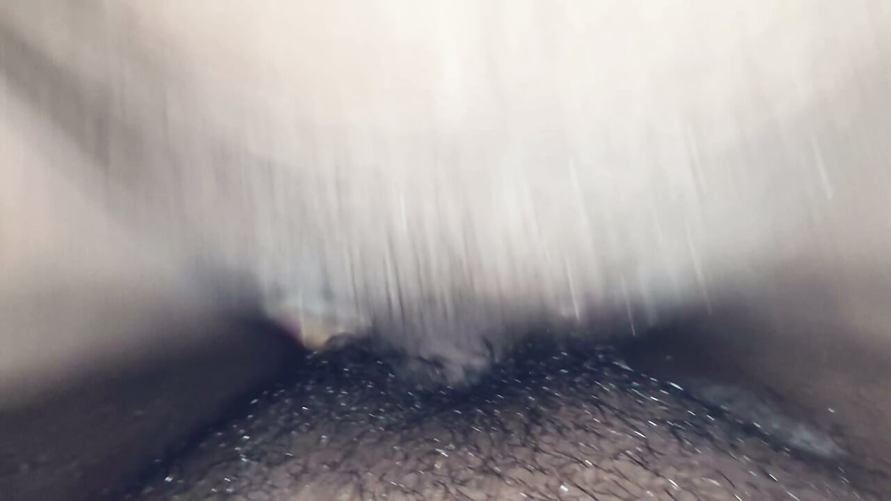 Kakak tiri dan adik tiri Desi lagi nge-fuck keras banget di pintu, video sex adik tiri India yang hot banget full video 4k