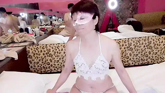 Mayu no61 eksposur mungil, baju renang, orgasme mata putih, tindik puting, muncrat, orgasme kejang