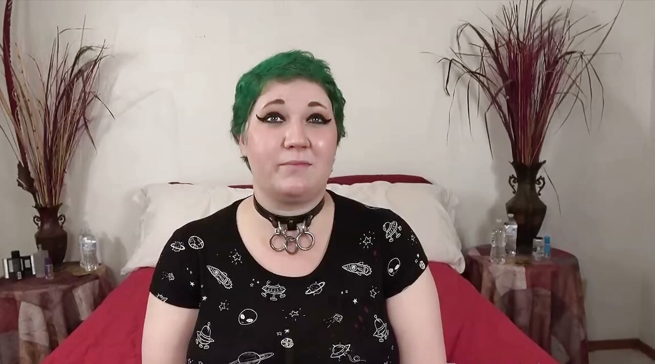 Desperate Amateurs Jynx Τα Μεγάλα της Βυζιά και το Σφιχτό BBW Μουνί της Σκληρά Γαμημένα
