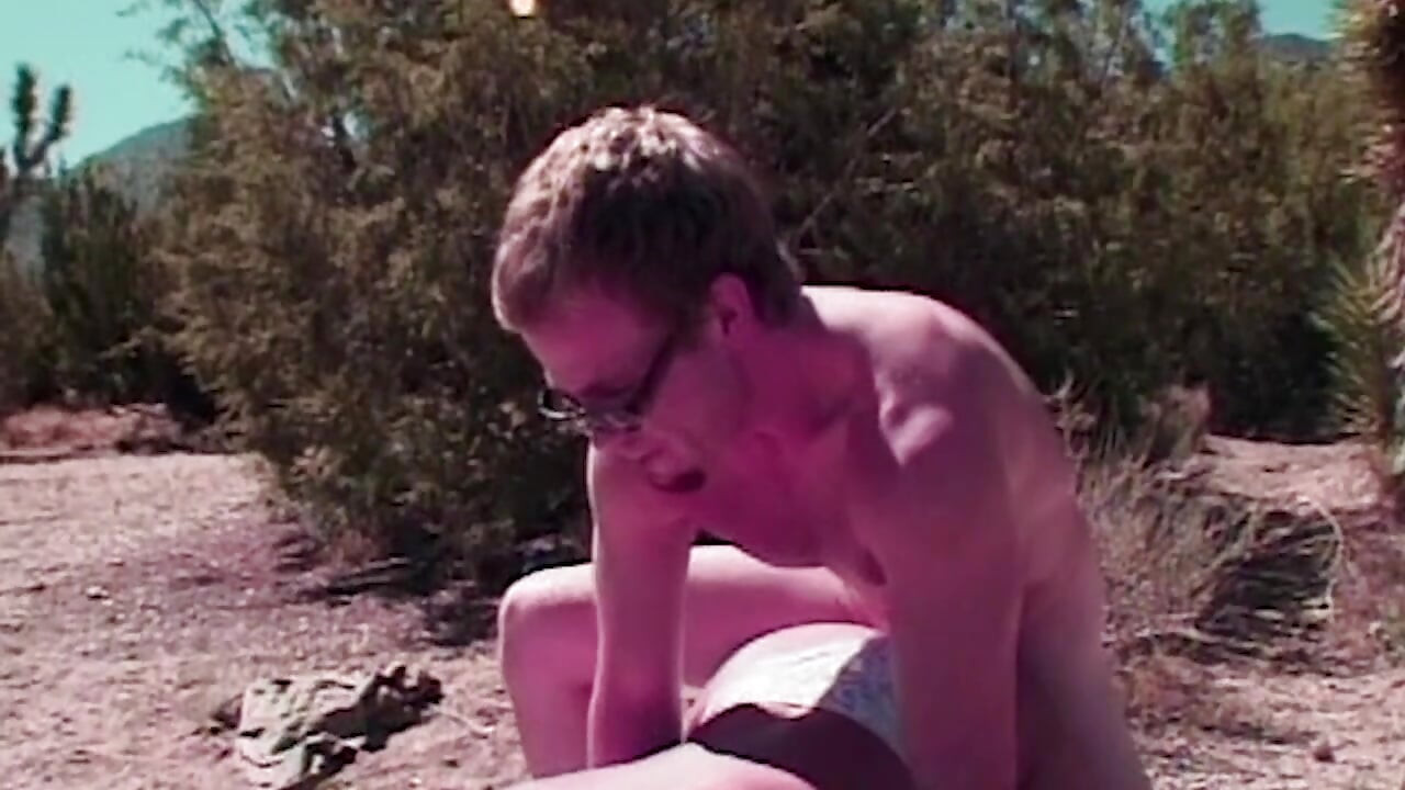 sündige Neugier entgleist mit frechen College-Girls (18+)