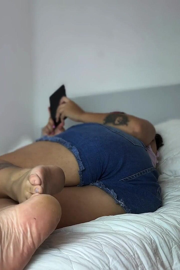 Curvy Girl Relaxing with a Book on Bed and Farting