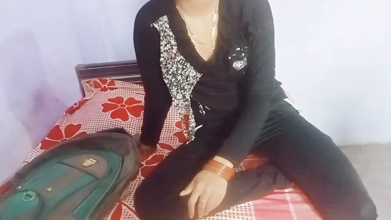 Desi school girl was hard fucking with teacher at coching time cear hindi audio